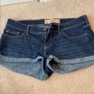 Low rise denim shorts